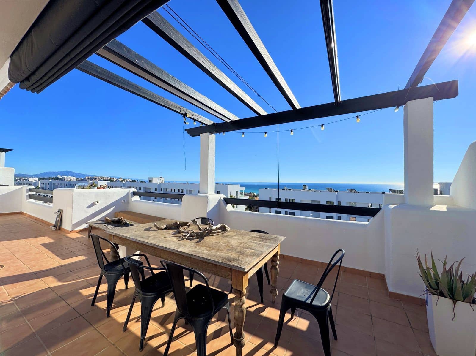 3 soverom Penthouse til salgs i Casares med svømmebasseng garasje - € 550 000 (Ref: 8796677)