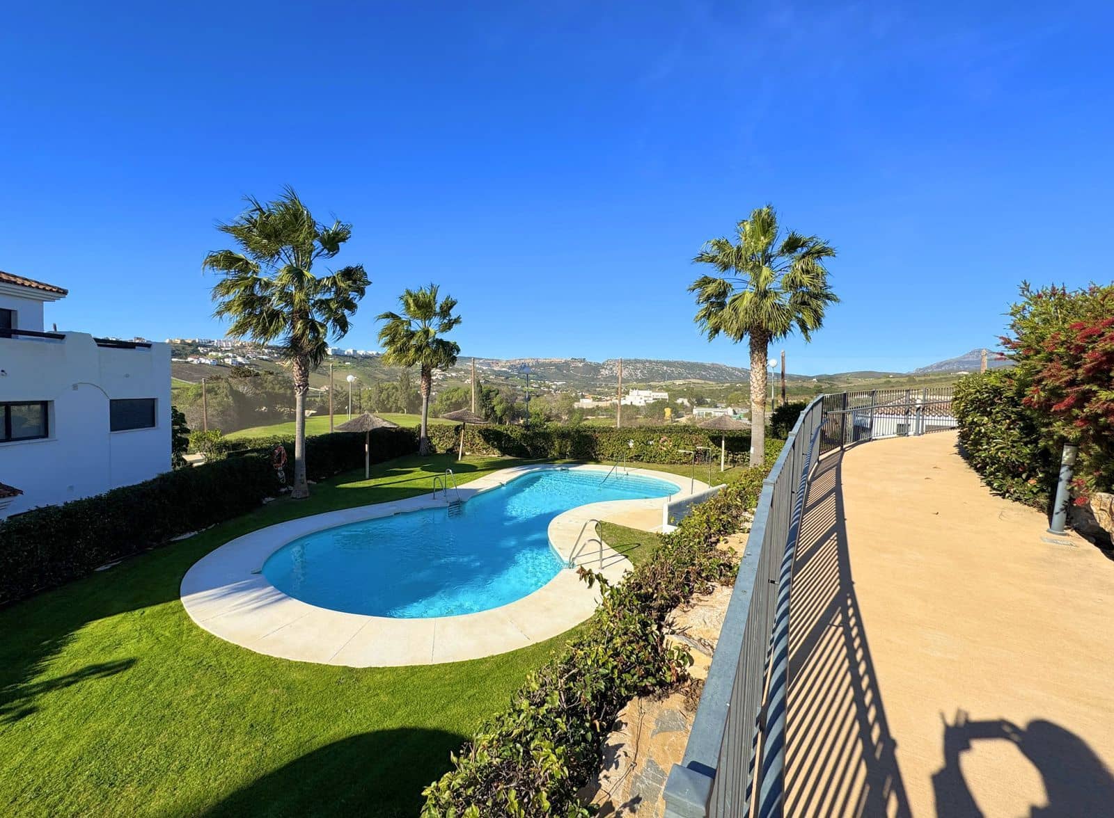 3 soverom Penthouse til salgs i Casares med svømmebasseng garasje - € 550 000 (Ref: 8796677)