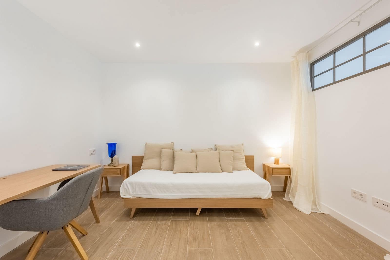 2 soverom Leilighet til salgs i Golden Mile med svømmebasseng garasje - € 680 000 (Ref: 8796680)