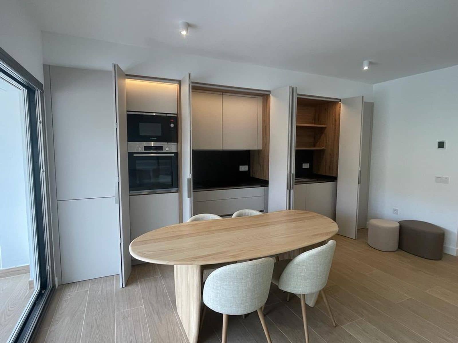 2 soverom Leilighet til salgs i Golden Mile med svømmebasseng garasje - € 680 000 (Ref: 8796680)