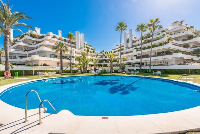 2 soveværelse Lejlighed til salg i Golden Mile, Marbella med swimmingpool garage - € 680.000 (Ref: 8796680)