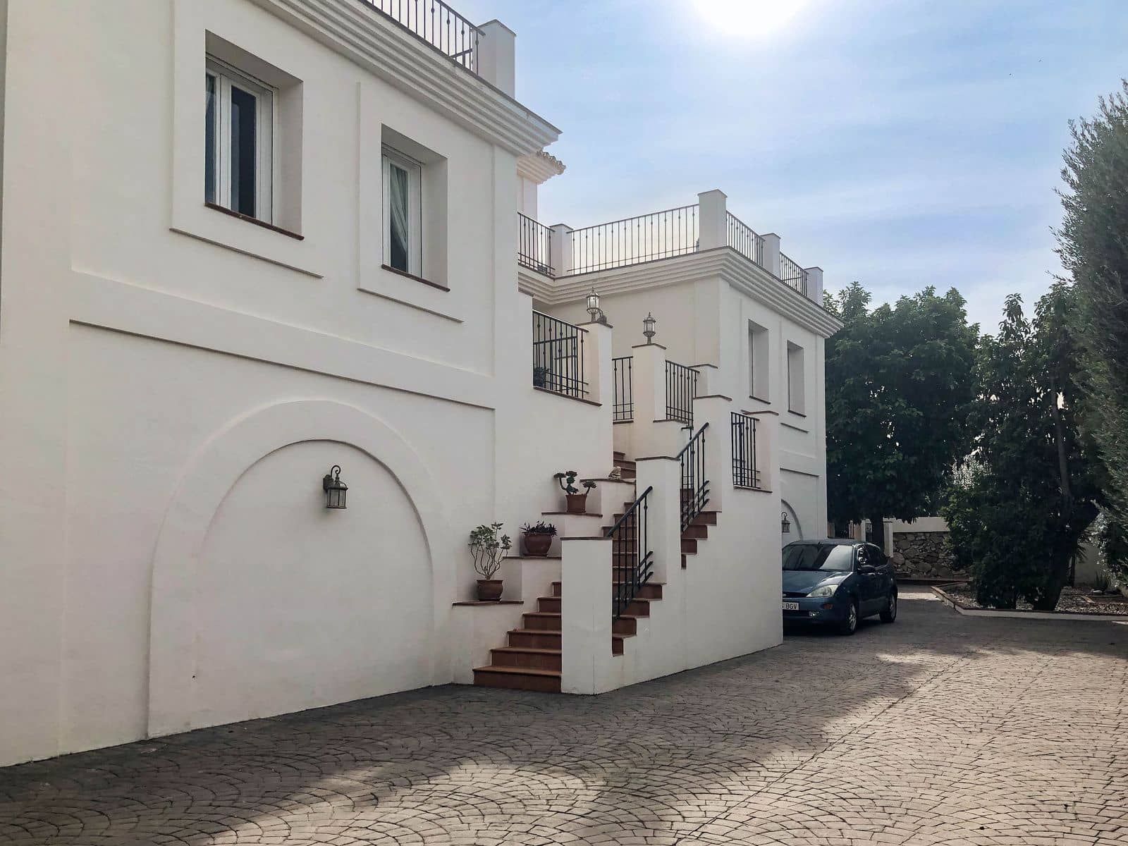 4 soveværelse Villa til salg i Alhaurin el Grande med swimmingpool garage - € 750.000 (Ref: 8803250)