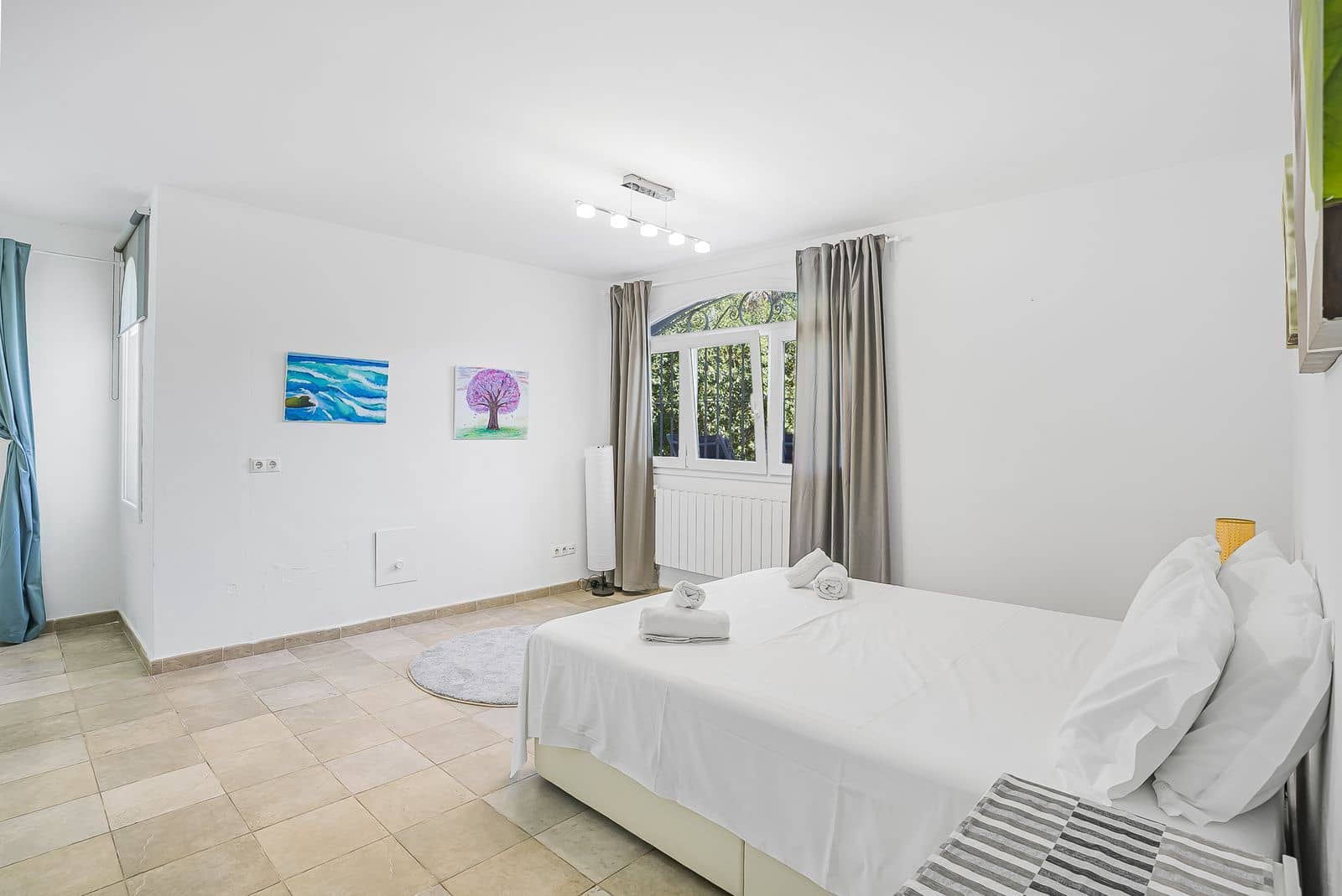 3 soveværelse Villa til salg i Calahonda med swimmingpool garage - € 1.000.000 (Ref: 8810944)