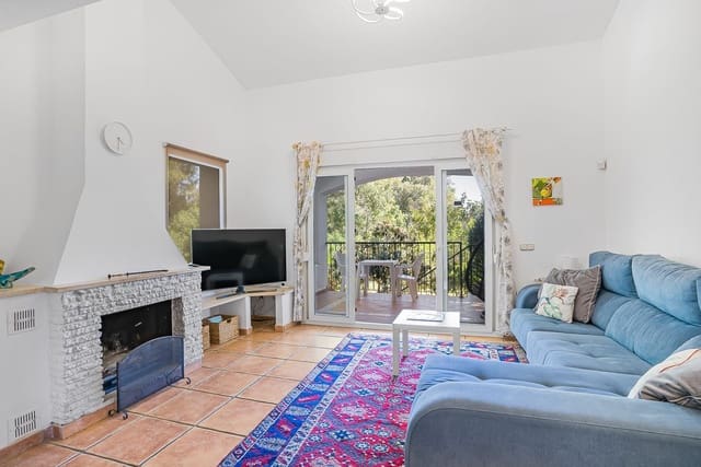 3 soveværelse Villa til salg i Calahonda, Mijas med swimmingpool garage - € 1.000.000 (Ref: 8810944)