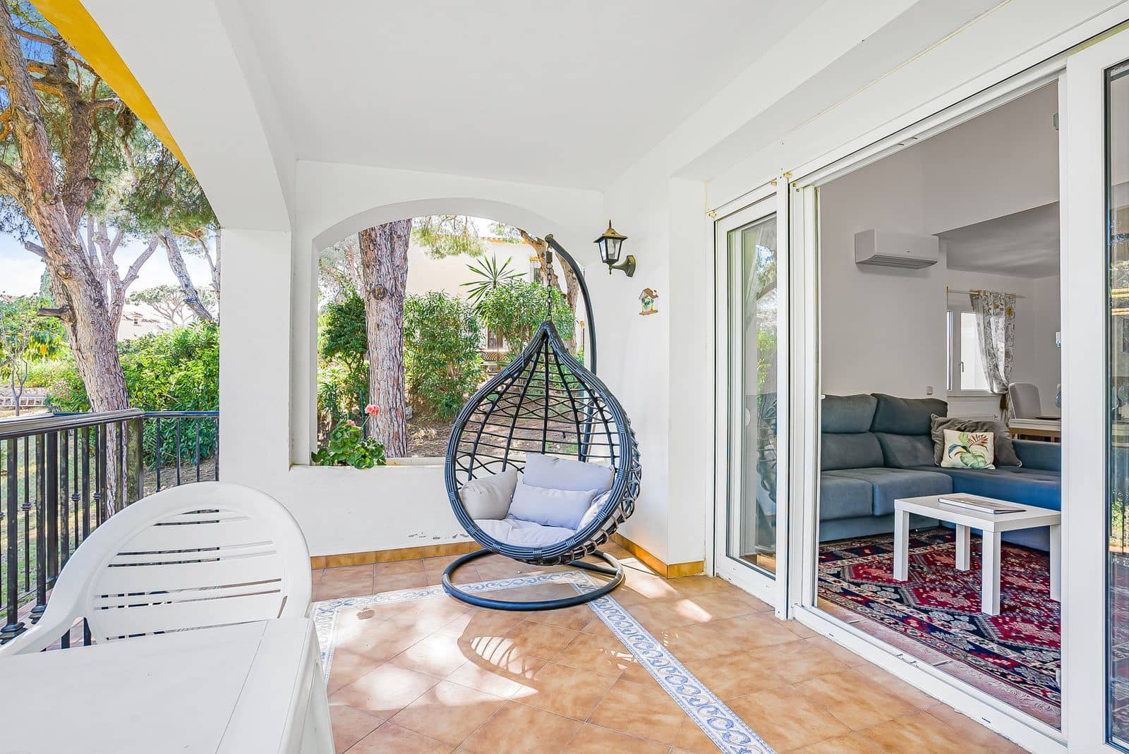 3 soveværelse Villa til salg i Calahonda med swimmingpool garage - € 1.000.000 (Ref: 8810944)