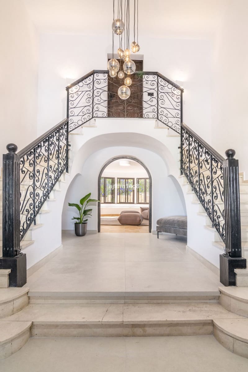 7 soveværelse Villa til salg i San Pedro de Alcantara med swimmingpool garage - € 2.425.000 (Ref: 8810954)