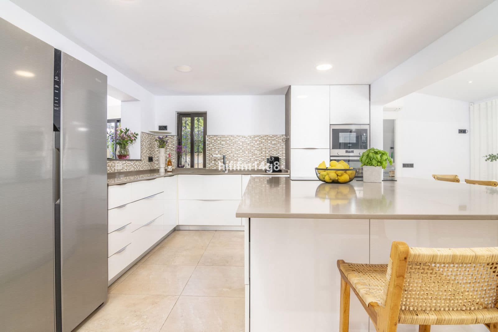 7 soveværelse Villa til salg i San Pedro de Alcantara med swimmingpool garage - € 2.425.000 (Ref: 8810954)