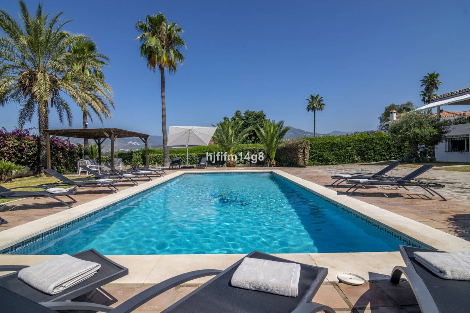 7 soveværelse Villa til salg i San Pedro de Alcantara med swimmingpool garage - € 2.425.000 (Ref: 8810954)