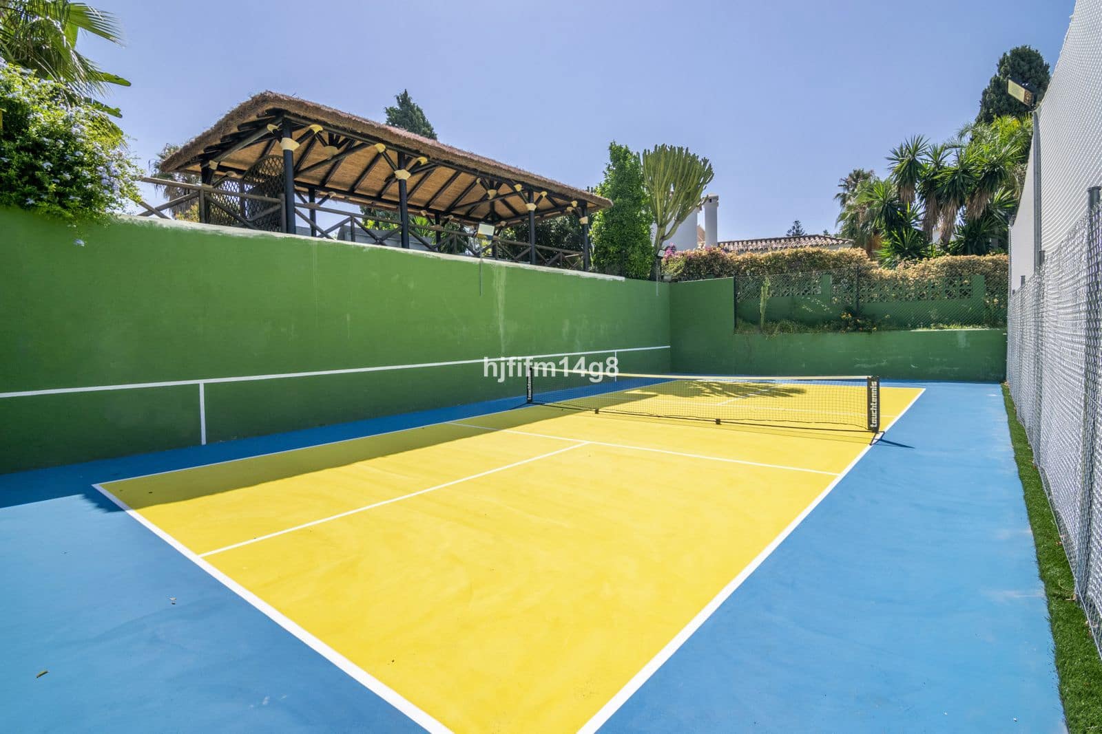 7 soveværelse Villa til salg i San Pedro de Alcantara med swimmingpool garage - € 2.425.000 (Ref: 8810954)