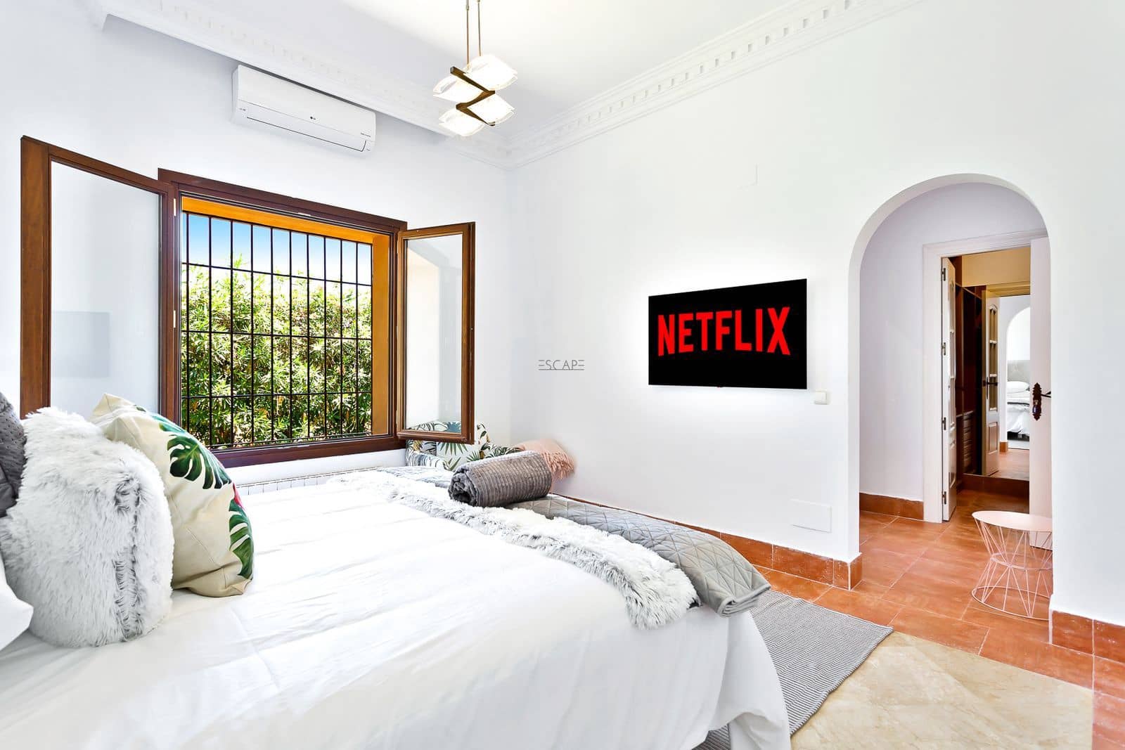 5 soveværelse Villa til salg i Sotogrande med swimmingpool garage - € 2.250.000 (Ref: 8810976)