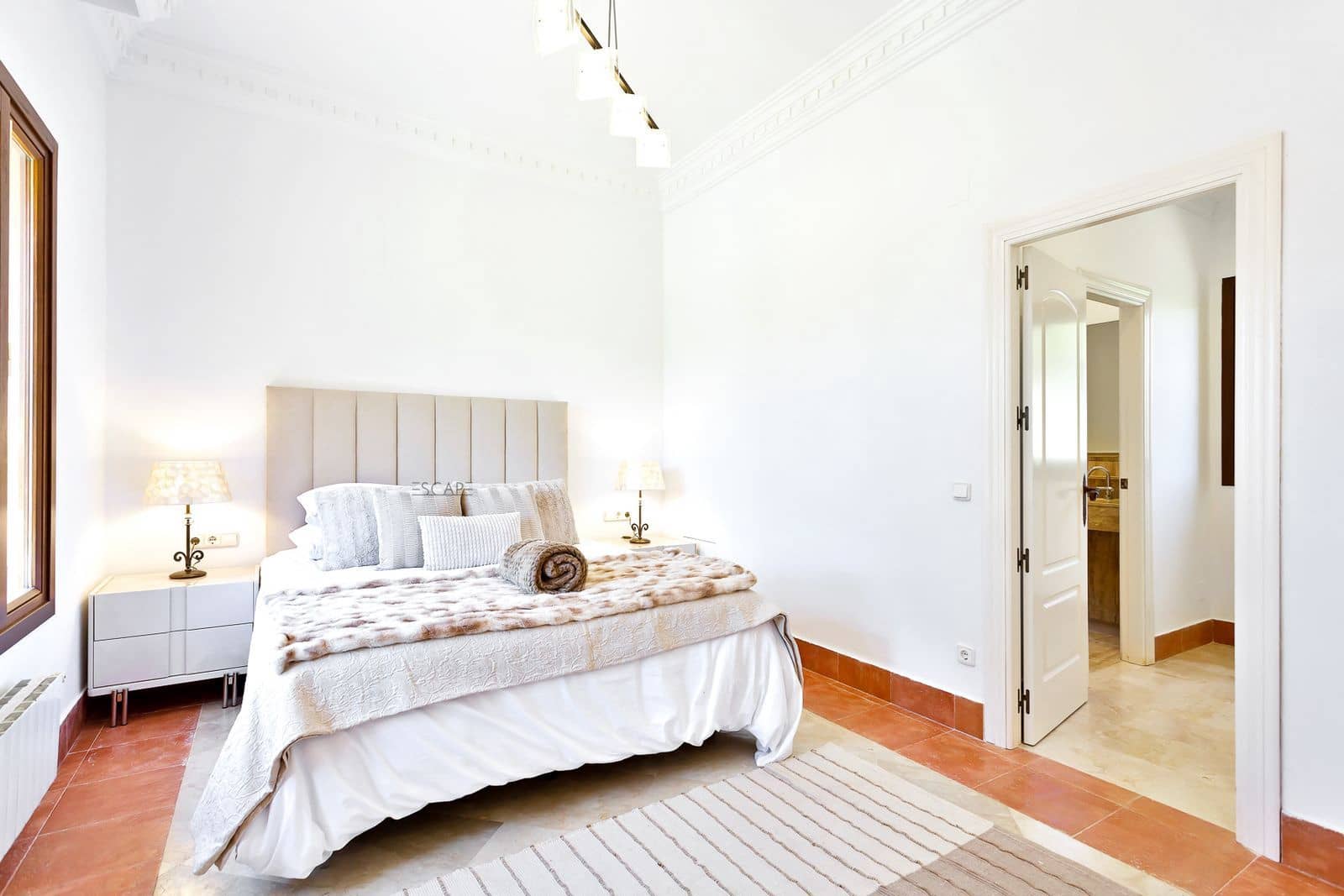 5 soveværelse Villa til salg i Sotogrande med swimmingpool garage - € 2.250.000 (Ref: 8810976)