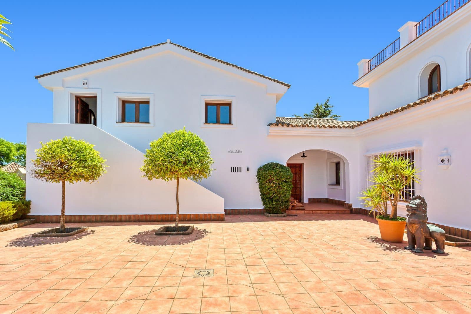 5 soveværelse Villa til salg i Sotogrande med swimmingpool garage - € 2.250.000 (Ref: 8810976)
