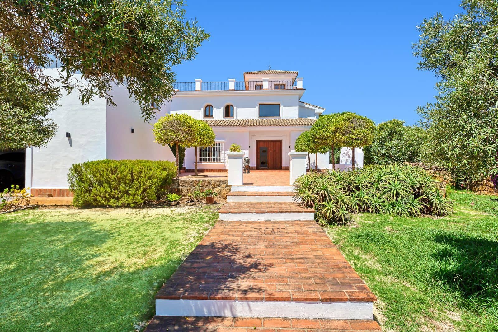 5 soveværelse Villa til salg i Sotogrande med swimmingpool garage - € 2.250.000 (Ref: 8810976)