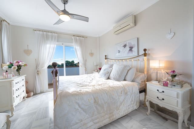 3 soveværelse Villa til salg i Campo Mijas, Mijas med swimmingpool garage - € 985.000 (Ref: 8810996)