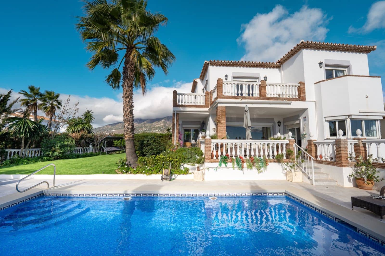 3 soveværelse Villa til salg i Campo Mijas med swimmingpool garage - € 985.000 (Ref: 8810996)
