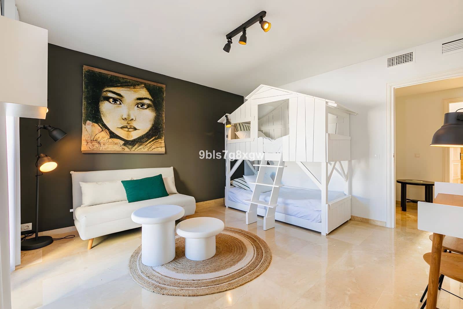 2 chambre Maison de Ville à vendre à Benahavis avec piscine garage - 499 000 € (Ref: 8811025)