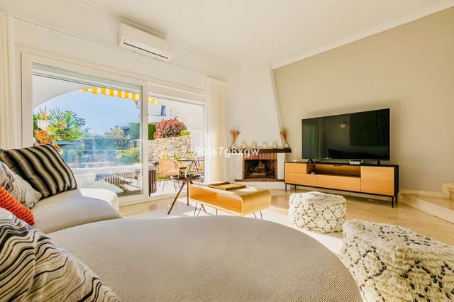 2 soverom Hus til salgs i El Paraíso, Benahavís med svømmebasseng garasje - € 499 000 (Ref: 8811025)