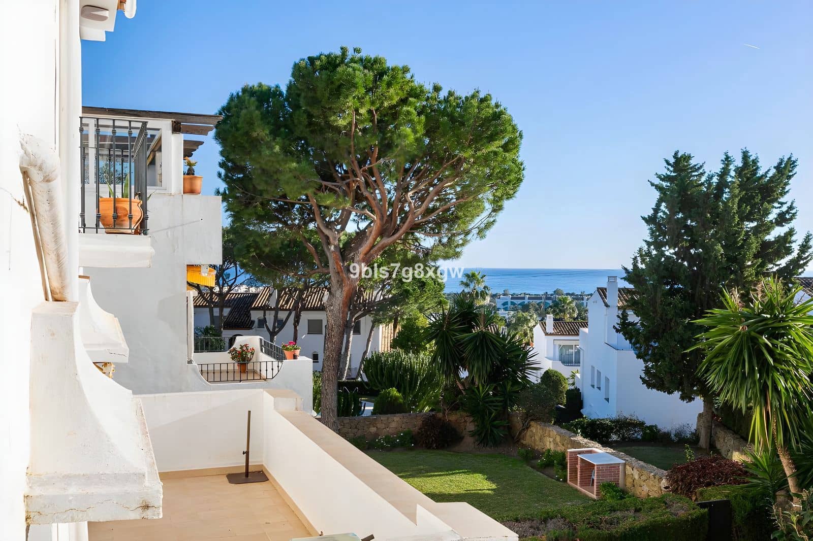 2 chambre Maison de Ville à vendre à Benahavis avec piscine garage - 499 000 € (Ref: 8811025)