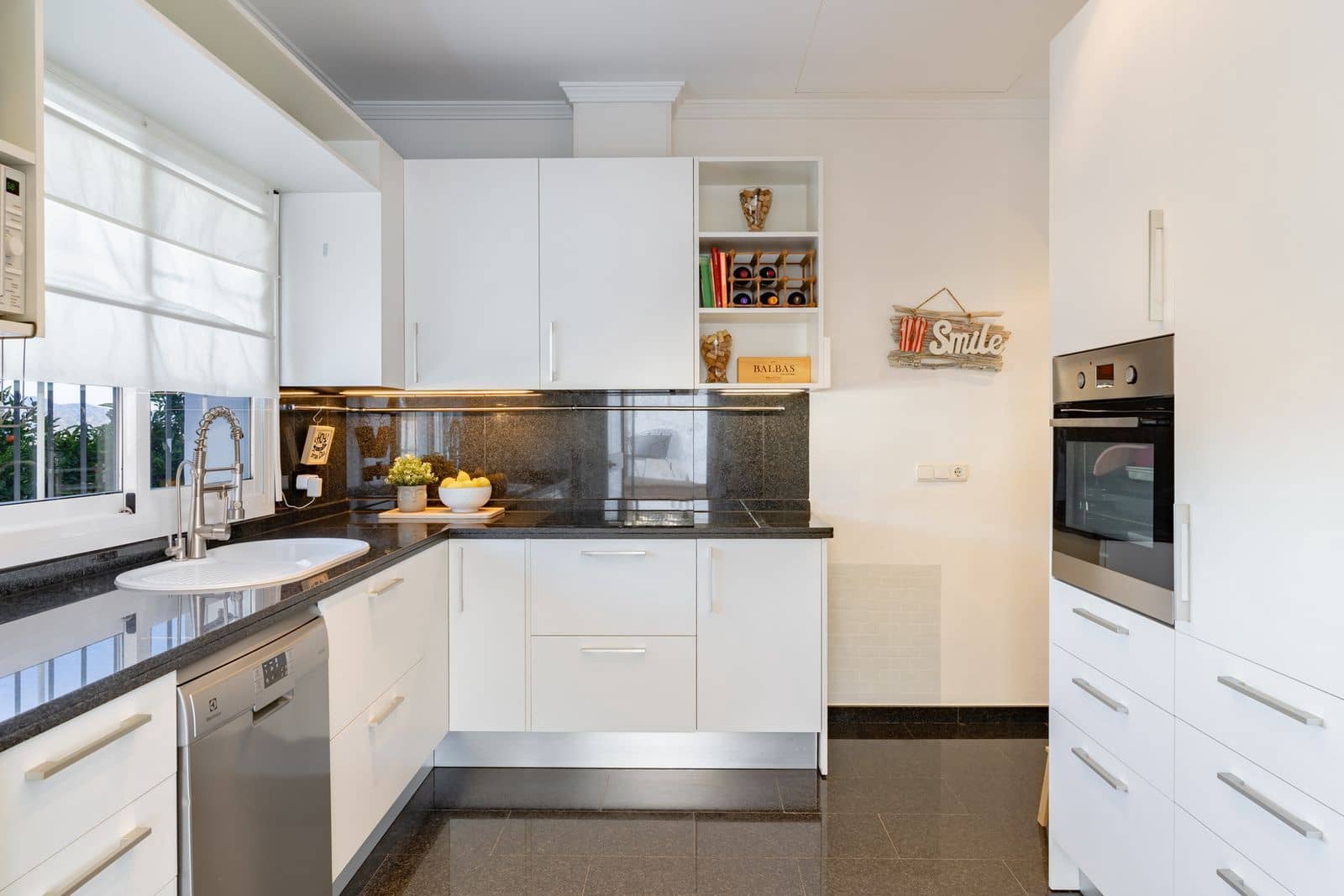 4 soveværelse Villa til salg i Alhaurin el Grande med swimmingpool garage - € 649.000 (Ref: 8826639)