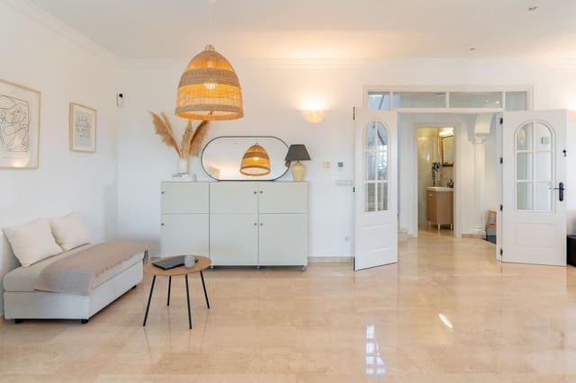 4 soverom Villa til salgs i Alhaurín el Grande med svømmebasseng garasje - € 649 000 (Ref: 8826639)