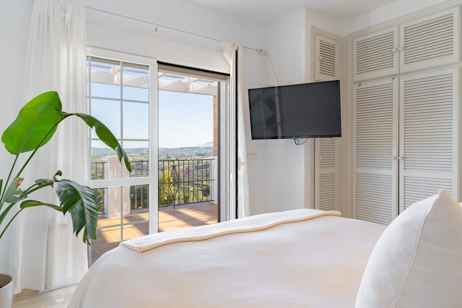 4 soveværelse Villa til salg i Alhaurin el Grande med swimmingpool garage - € 649.000 (Ref: 8826639)