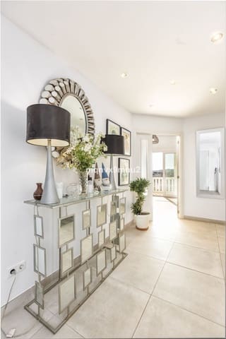 5 soveværelse Villa til salg i El Chaparral, Málaga by med swimmingpool garage - € 1.495.000 (Ref: 8837114)