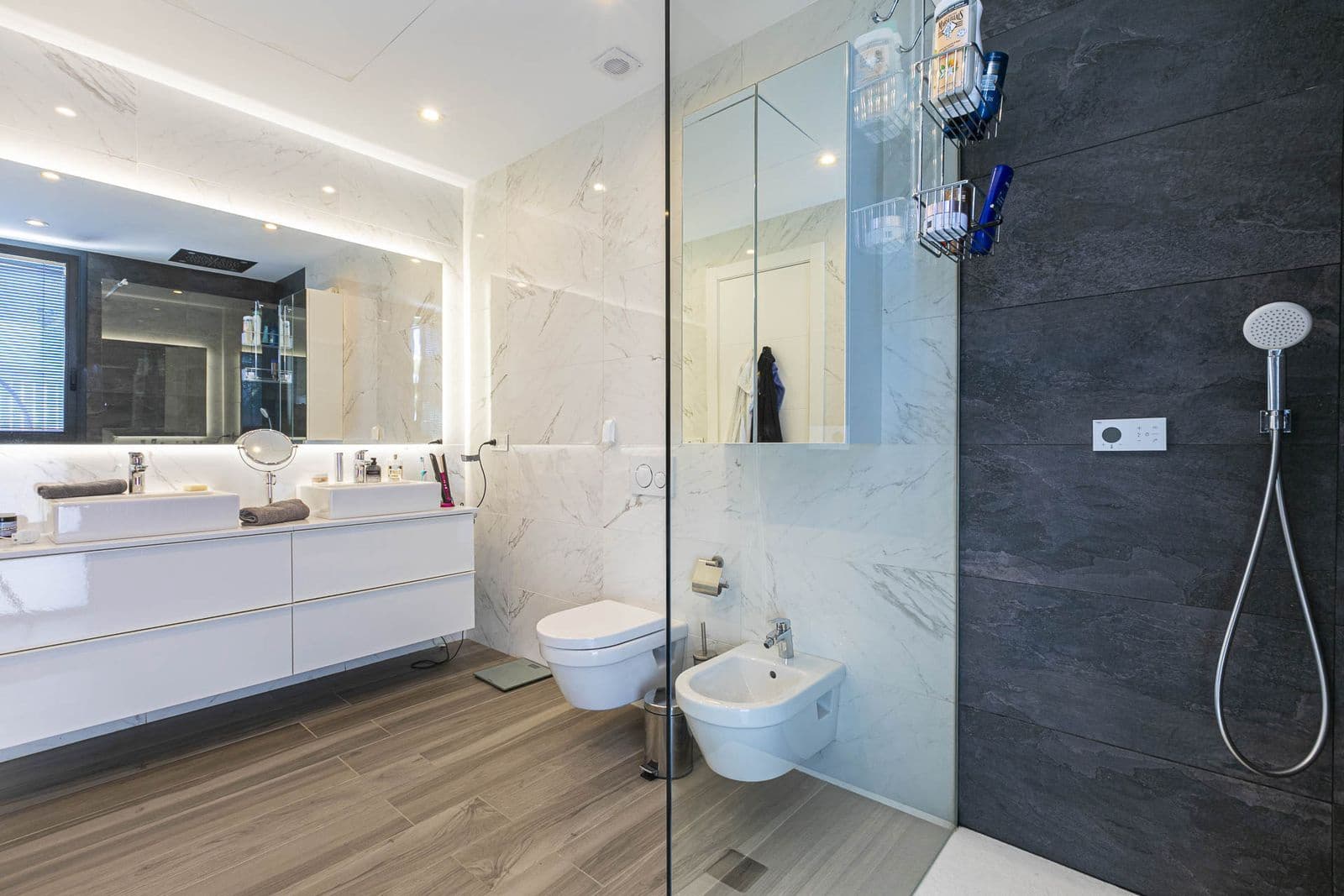 4 slaapkamer Villa te koop in Benahavis met zwembad garage - € 5.250.000 (Ref: 8840313)