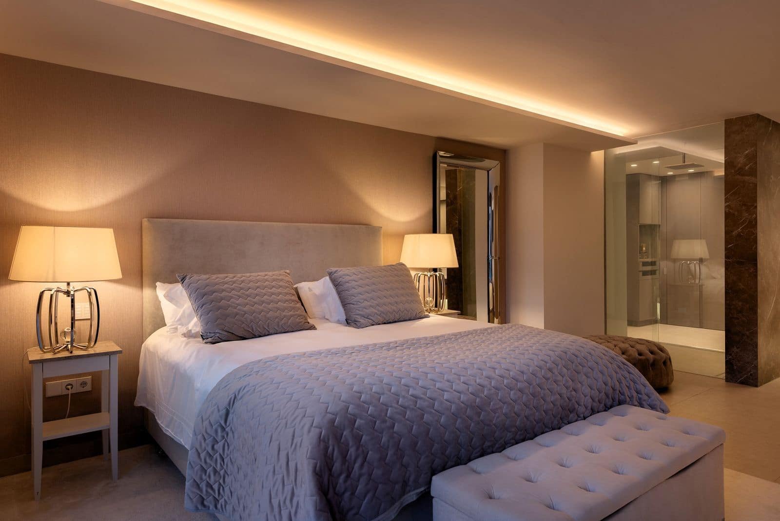 5 sovrum Villa till salu i Nueva Andalucia med pool garage - 4 950 000 € (Ref: 8846698)