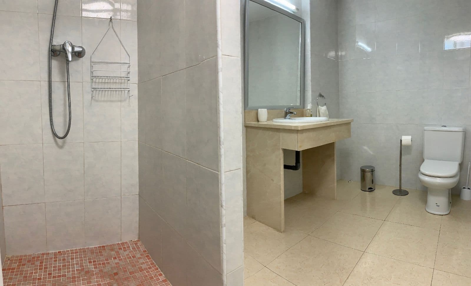 5 soveværelse Villa til salg i El Faro med swimmingpool garage - € 799.000 (Ref: 8861720)