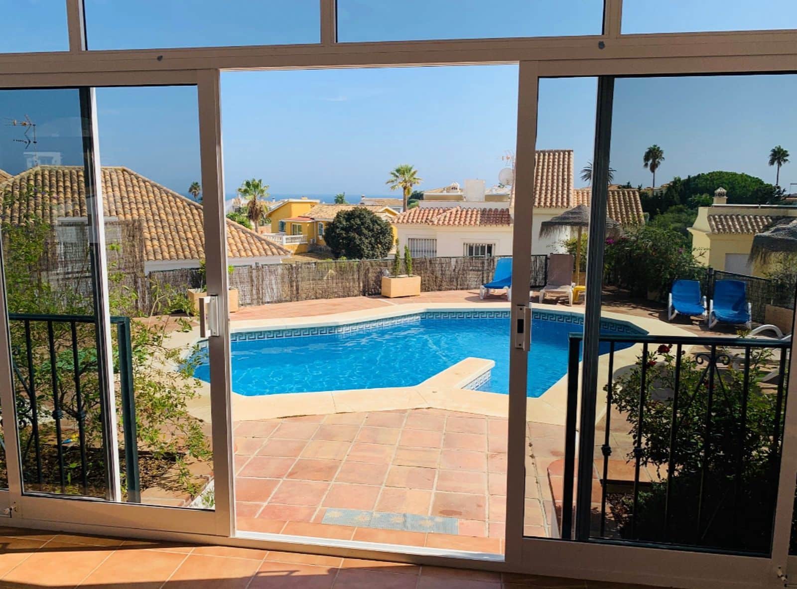 5 soveværelse Villa til salg i El Faro med swimmingpool garage - € 799.000 (Ref: 8861720)