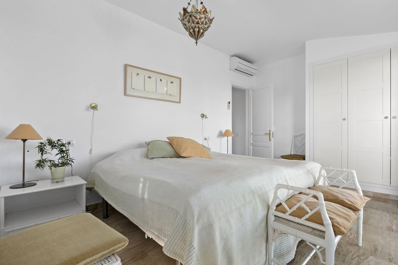 2 slaapkamer Appartement te koop in Marbella met zwembad garage - € 495.000 (Ref: 8866428)