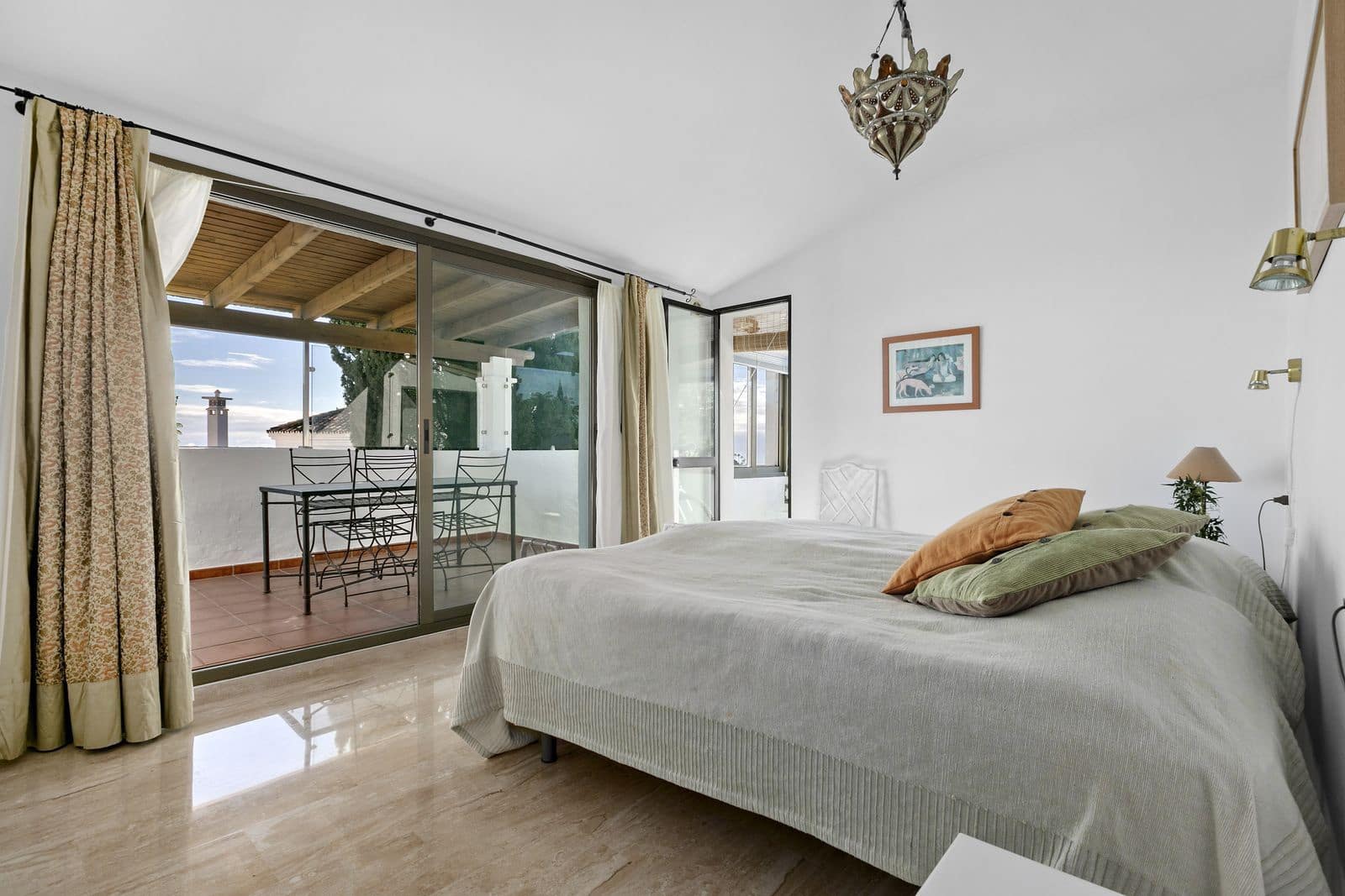 2 slaapkamer Appartement te koop in Marbella met zwembad garage - € 495.000 (Ref: 8866428)