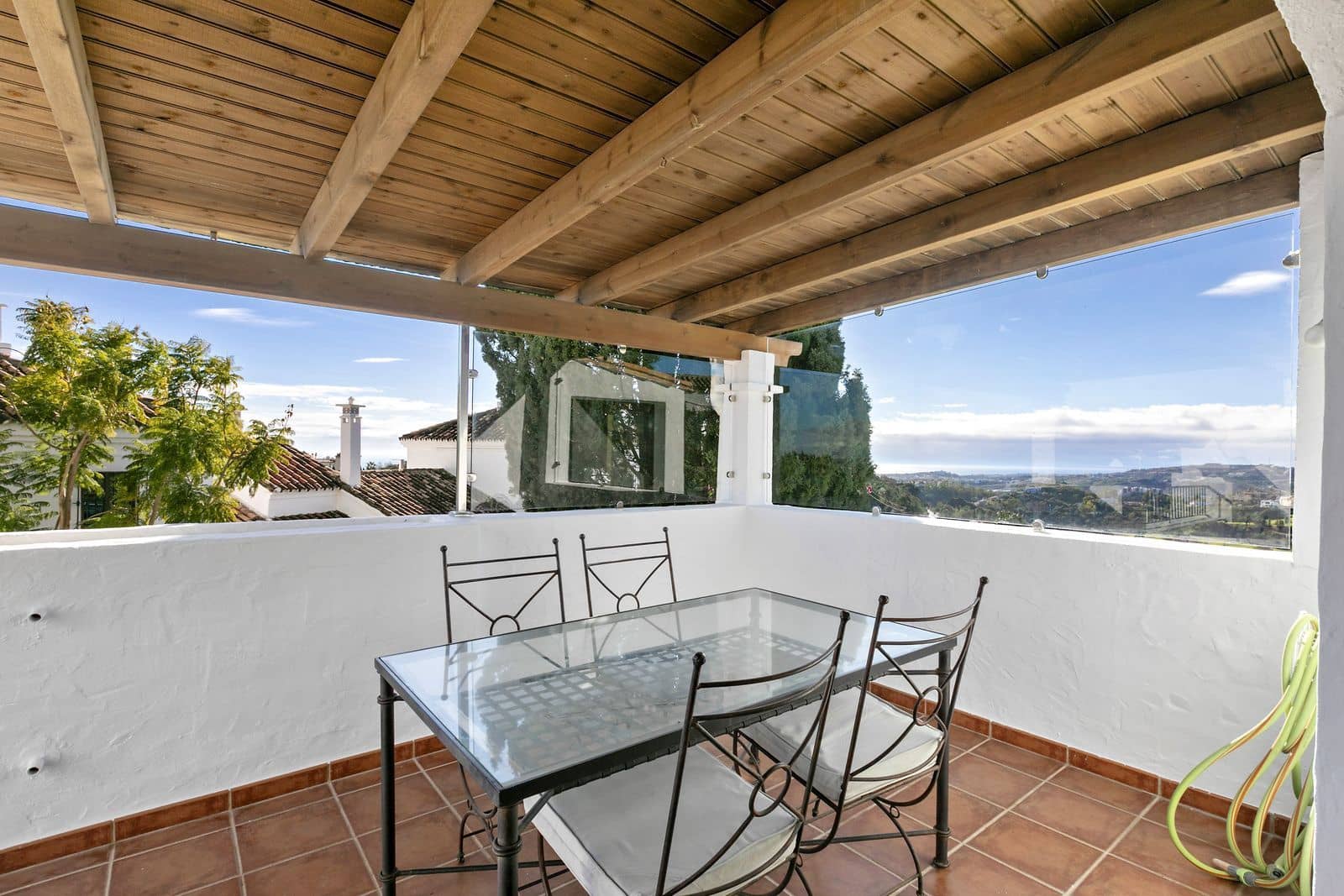 2 slaapkamer Appartement te koop in Marbella met zwembad garage - € 495.000 (Ref: 8866428)