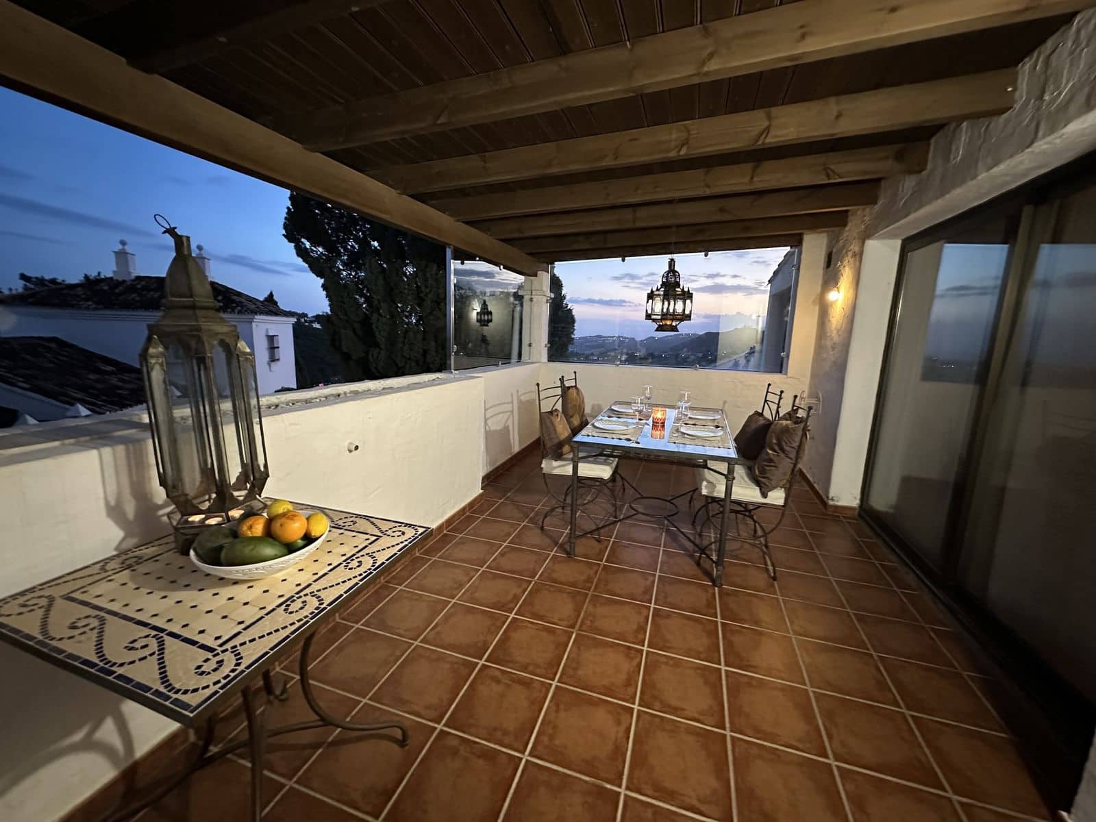 2 slaapkamer Appartement te koop in Marbella met zwembad garage - € 495.000 (Ref: 8866428)