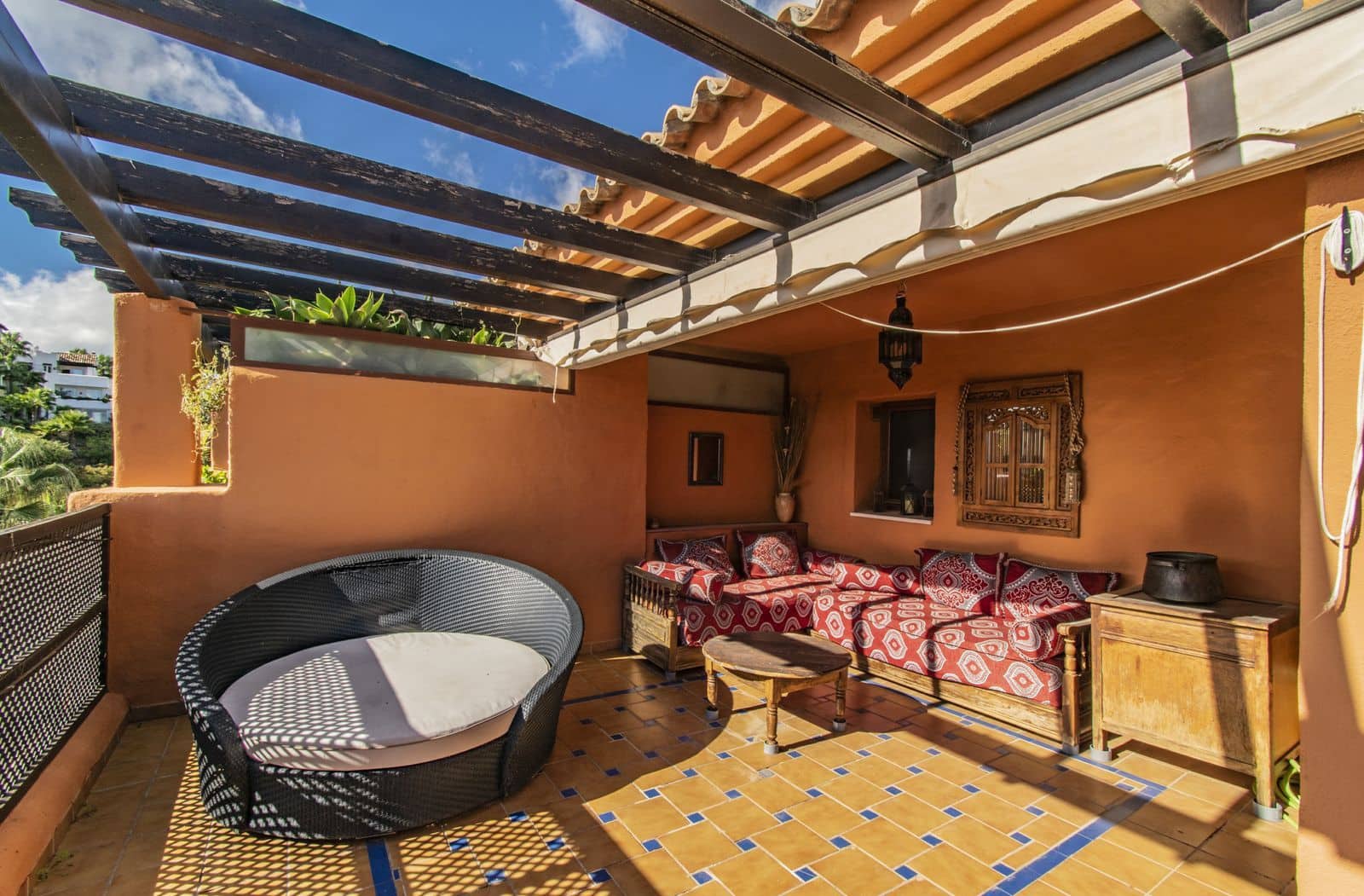 3 soveværelse Penthouse til salg i Benahavis med swimmingpool garage - € 569.000 (Ref: 8866431)