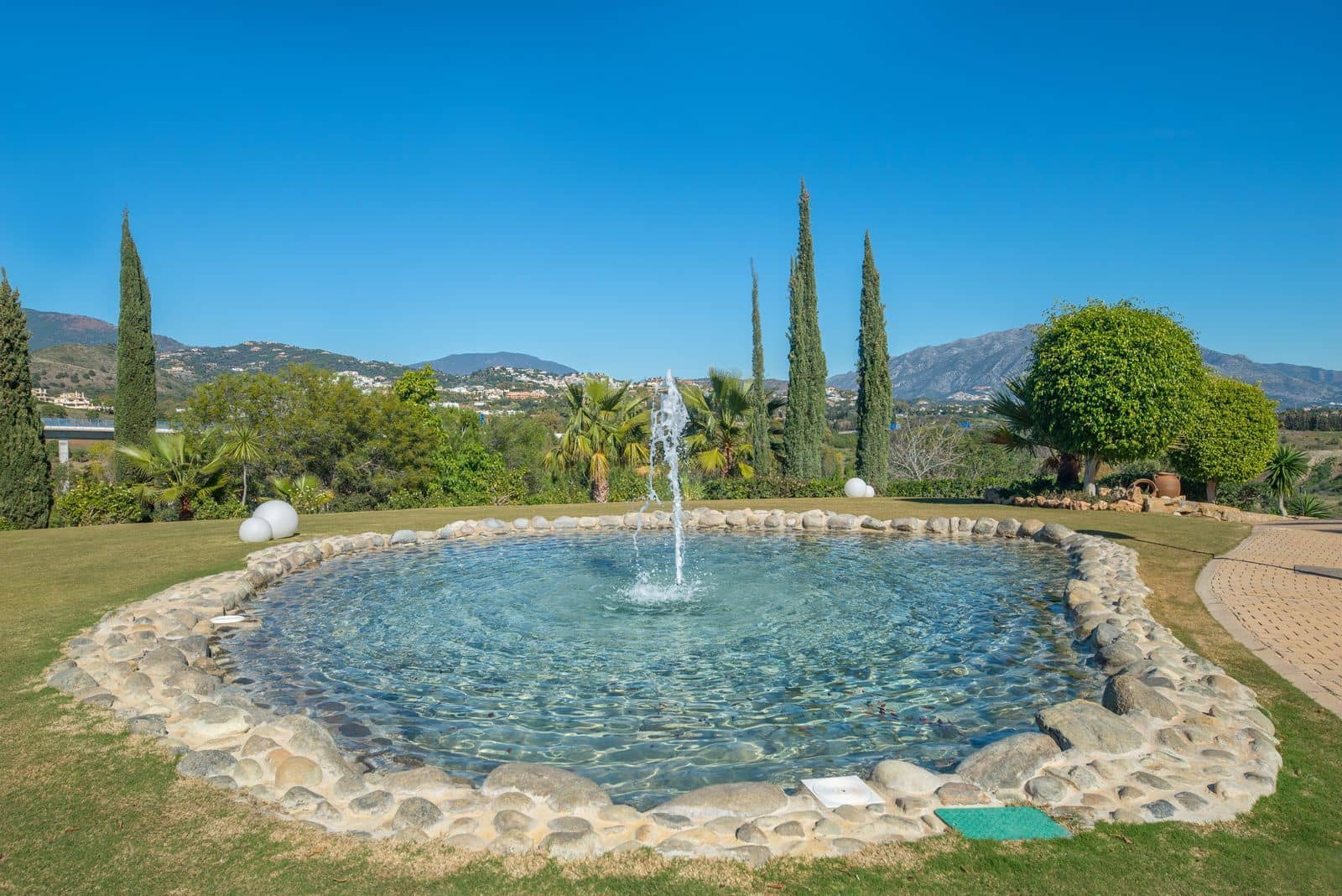 3 soveværelse Penthouse til salg i Benahavis med swimmingpool garage - € 569.000 (Ref: 8866431)