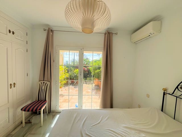 3 slaapkamer Huis te koop in Estepona met zwembad garage - € 525.000 (Ref: 8875134)