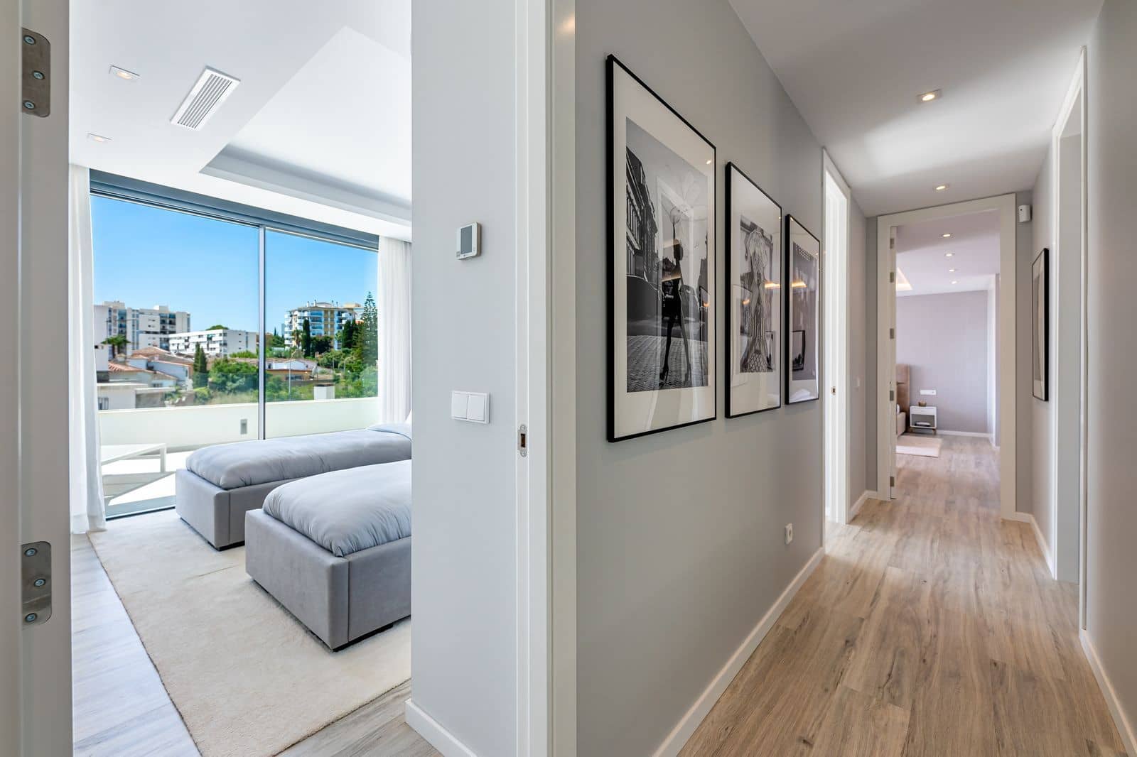 5 soveværelse Villa til salg i Benalmadena Costa med swimmingpool garage - € 1.949.000 (Ref: 8878875)