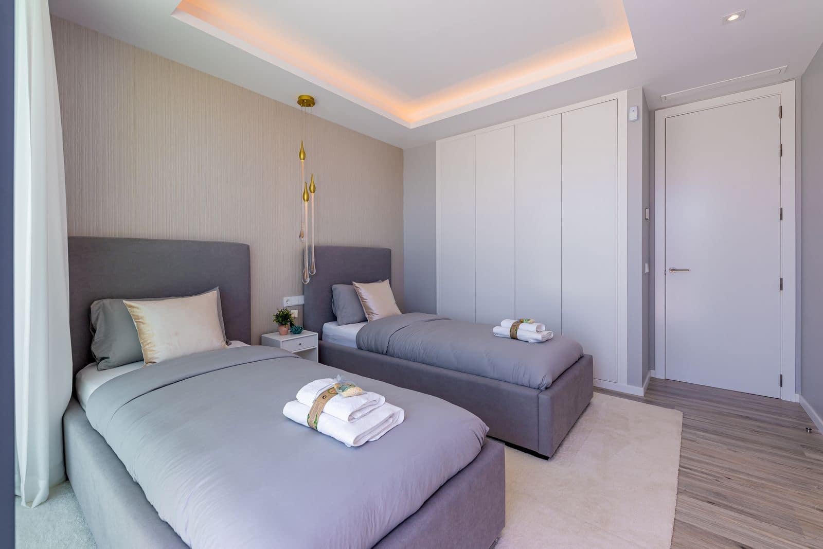 5 soveværelse Villa til salg i Benalmadena Costa med swimmingpool garage - € 1.949.000 (Ref: 8878875)