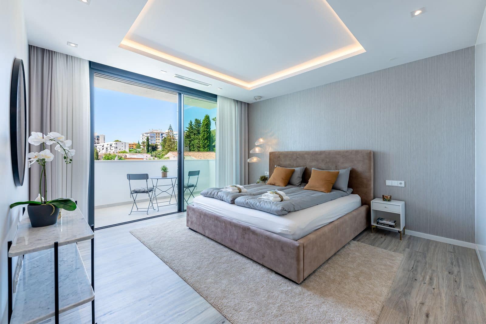 5 soveværelse Villa til salg i Benalmadena Costa med swimmingpool garage - € 1.949.000 (Ref: 8878875)