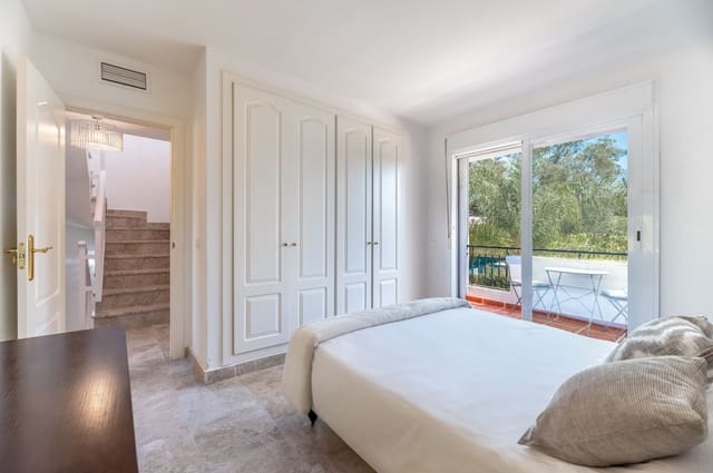 3 slaapkamer Huis te koop in Nueva Andalucia, Marbella met zwembad garage - € 535.000 (Ref: 8882329)