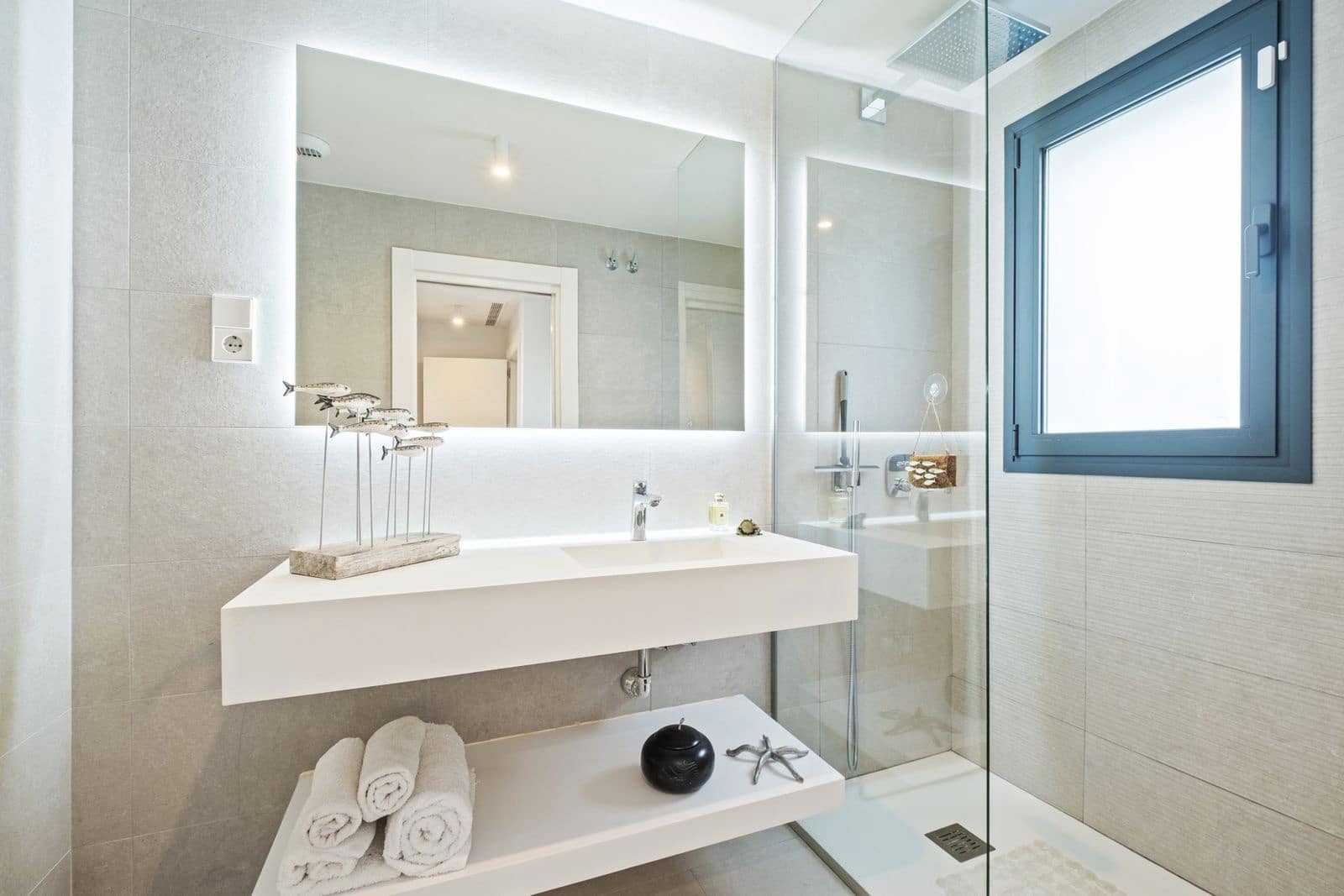 3 Zimmer Apartment zu verkaufen in Mijas Costa mit Pool Garage - 565.000 € (Ref: 8885410)