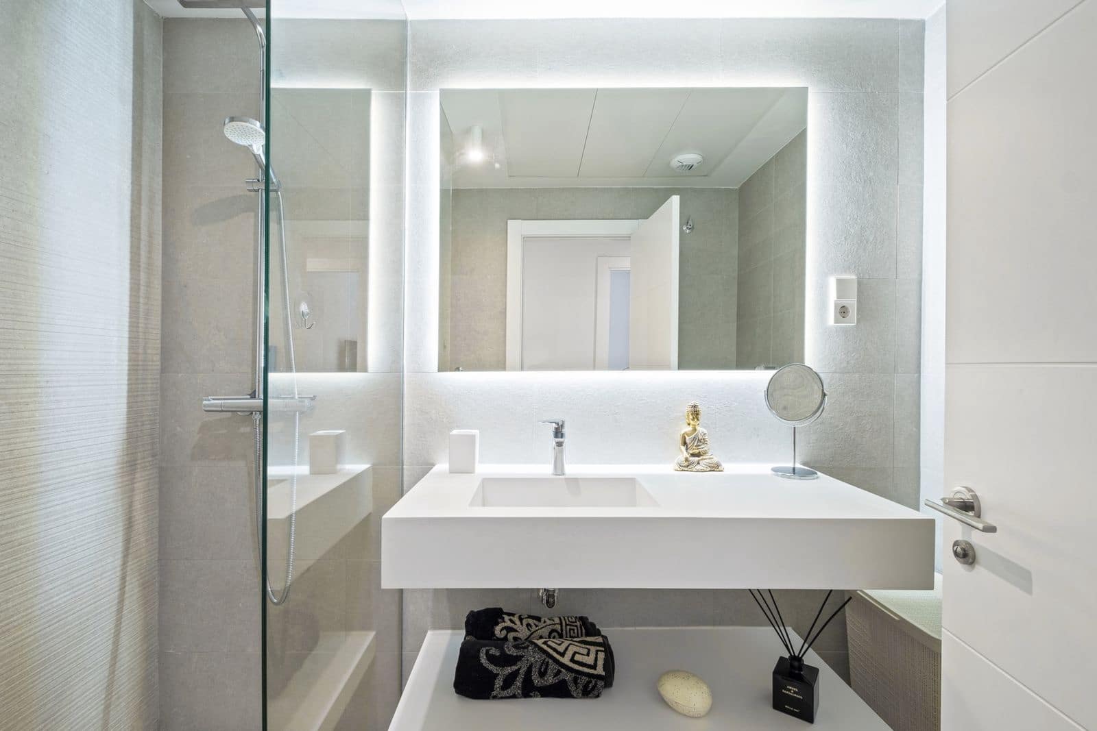 3 Zimmer Apartment zu verkaufen in Mijas Costa mit Pool Garage - 565.000 € (Ref: 8885410)