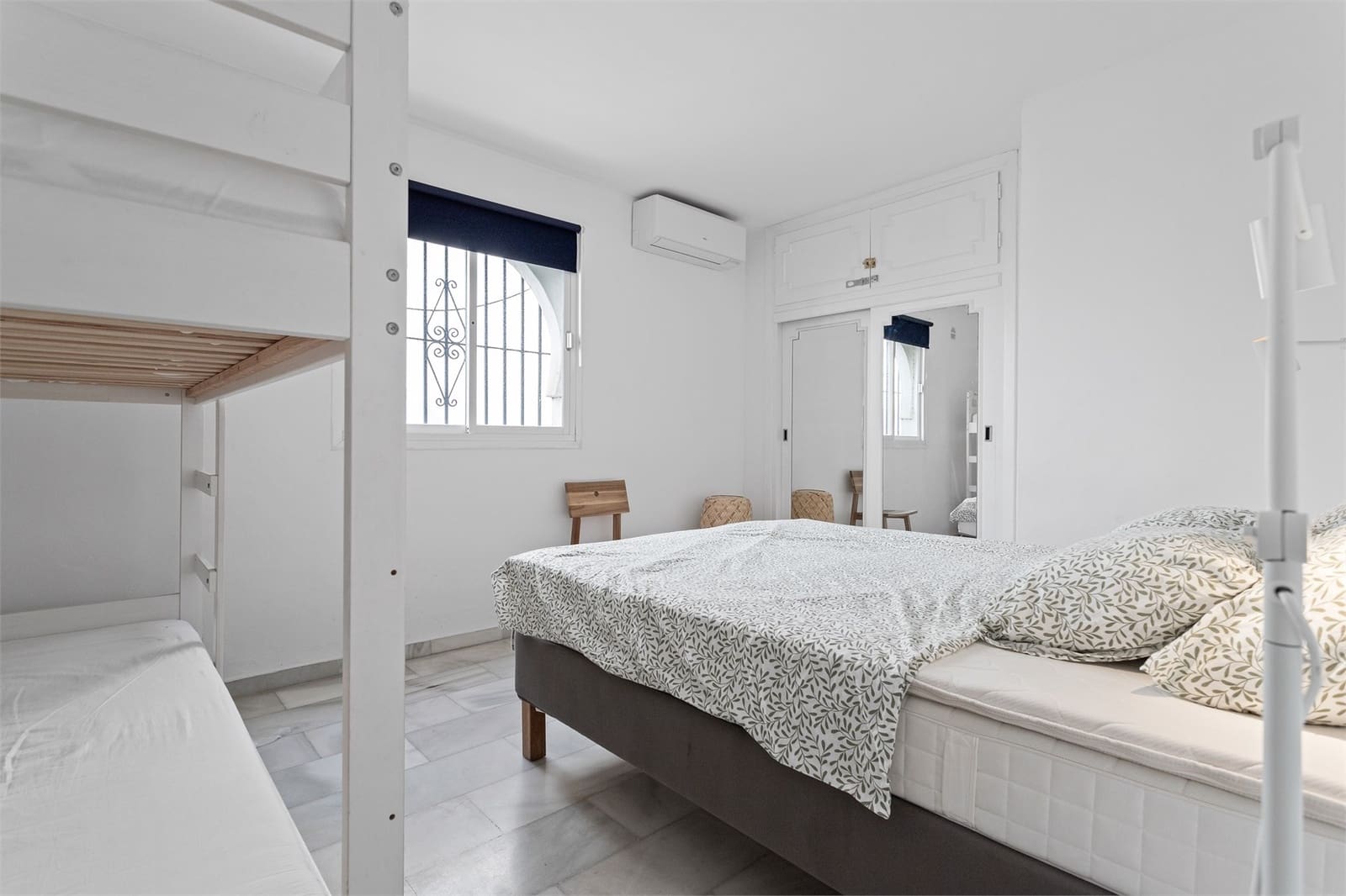 2 soveværelse Lejlighed til salg i Mijas Costa med swimmingpool garage - € 469.000 (Ref: 8885456)