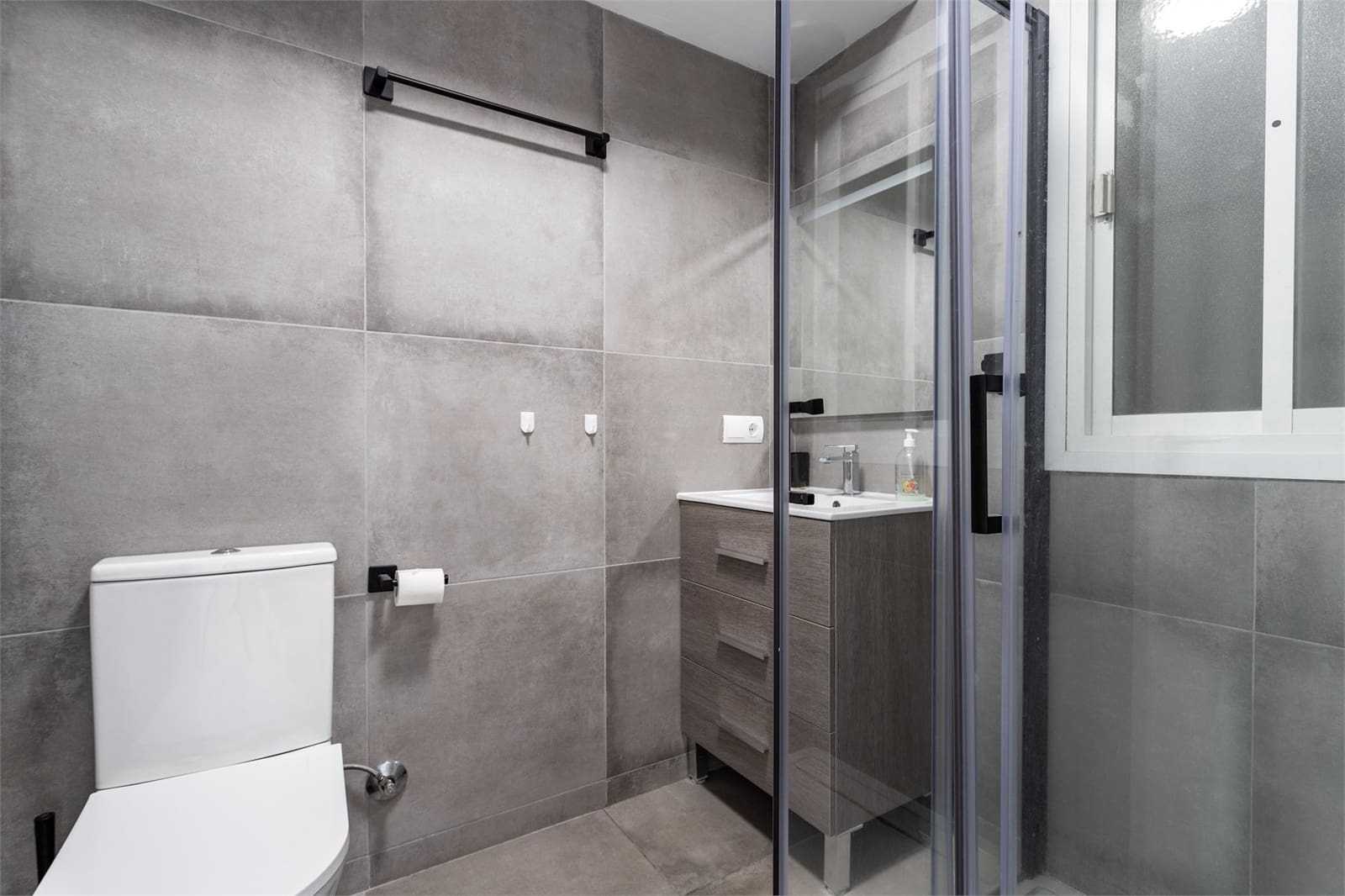 2 soveværelse Lejlighed til salg i Mijas Costa med swimmingpool garage - € 469.000 (Ref: 8885456)