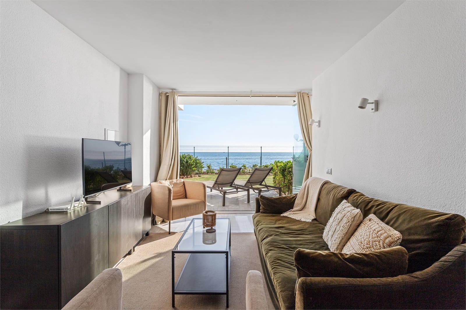 2 soveværelse Lejlighed til salg i Mijas Costa med swimmingpool garage - € 469.000 (Ref: 8885456)