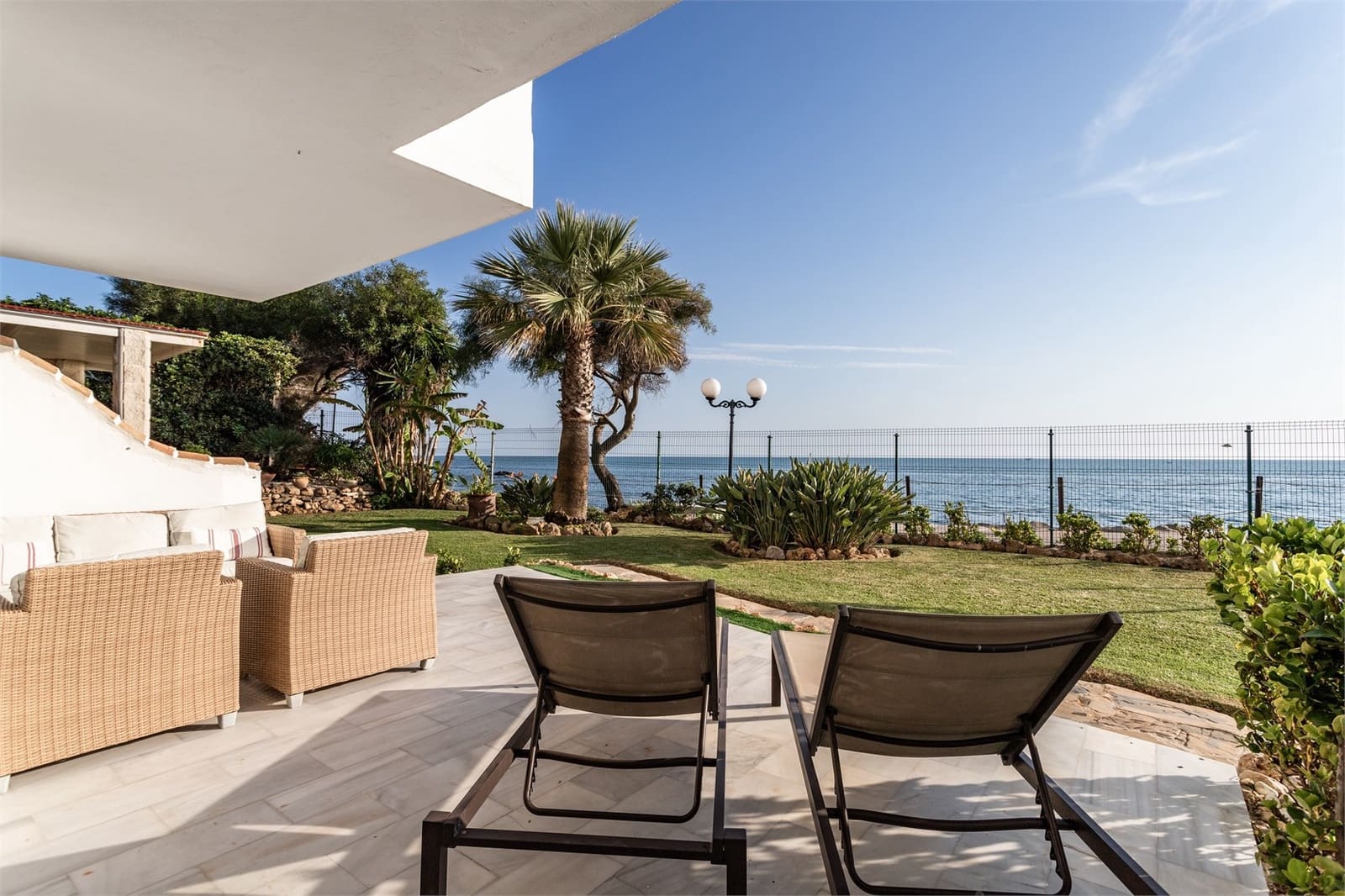 2 soveværelse Lejlighed til salg i Mijas Costa med swimmingpool garage - € 469.000 (Ref: 8885456)