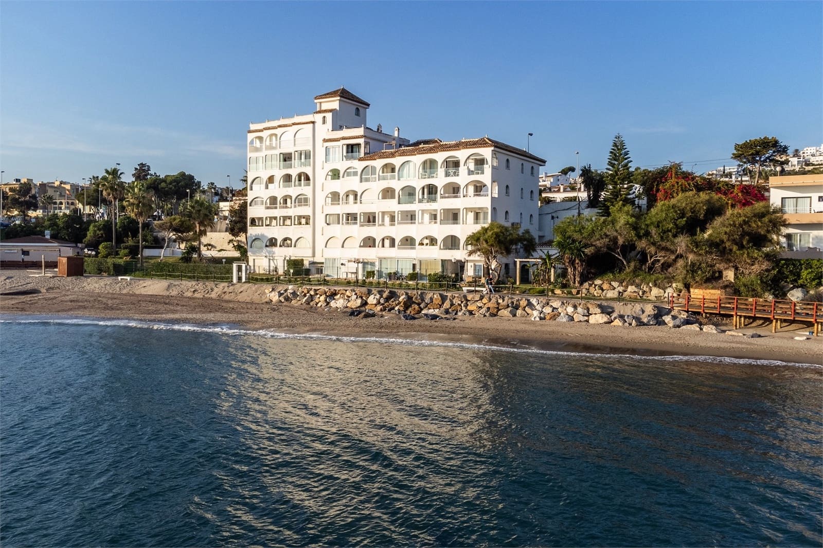 2 soveværelse Lejlighed til salg i Mijas Costa med swimmingpool garage - € 469.000 (Ref: 8885456)