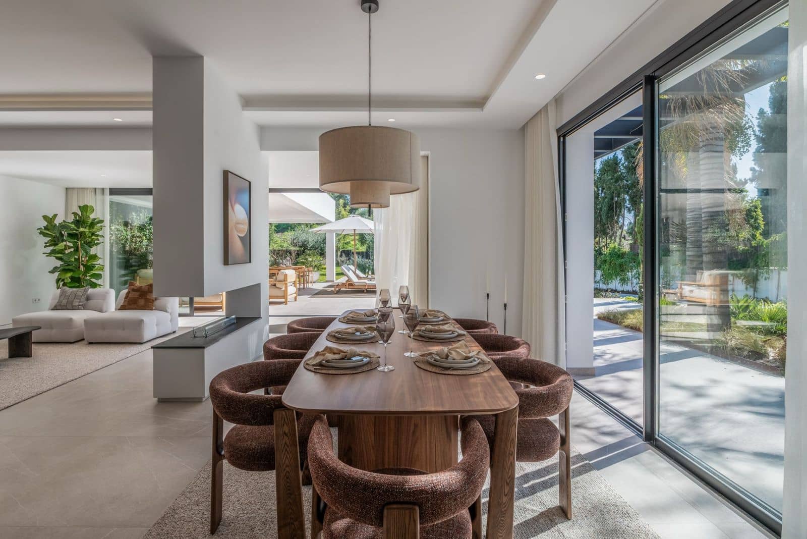 5 soveværelse Villa til salg i Benahavis med swimmingpool garage - € 2.500.000 (Ref: 8887105)