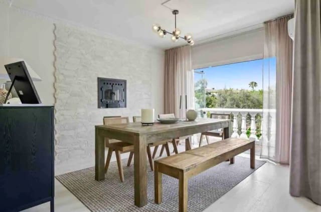 3 soveværelse Villa til salg i El Rosario, Marbella med swimmingpool garage - € 10.750.000 (Ref: 8887113)